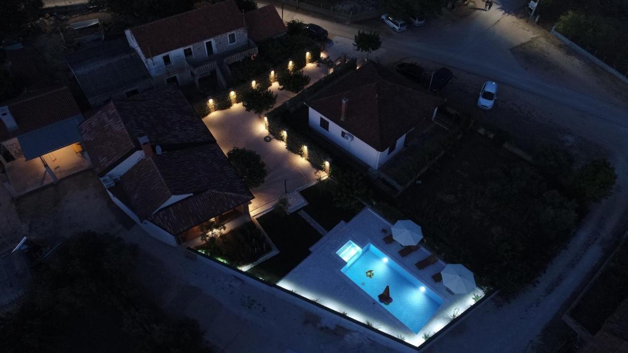 Villa Navita Augustinus With Pool Debeljak Luaran gambar
