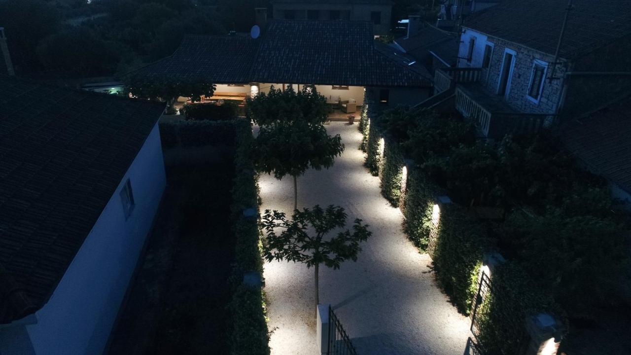 Villa Navita Augustinus With Pool Debeljak Luaran gambar